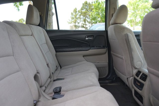 2016 Honda Pilot EX - Photo 14