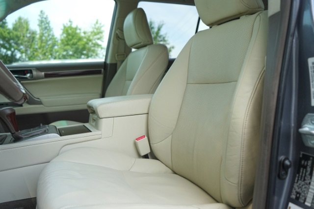 2016 Lexus GX Base - Photo 9