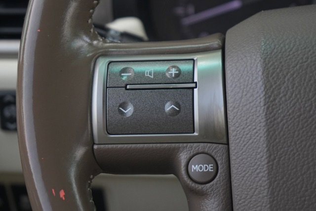 2016 Lexus GX Base - Photo 19