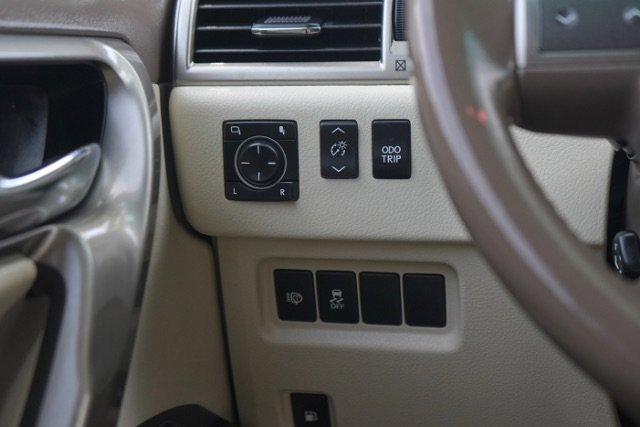 2016 Lexus GX Base - Photo 25