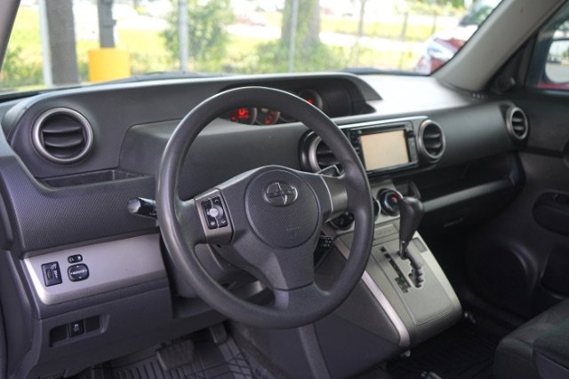 2015 Scion xB Base - Photo 8
