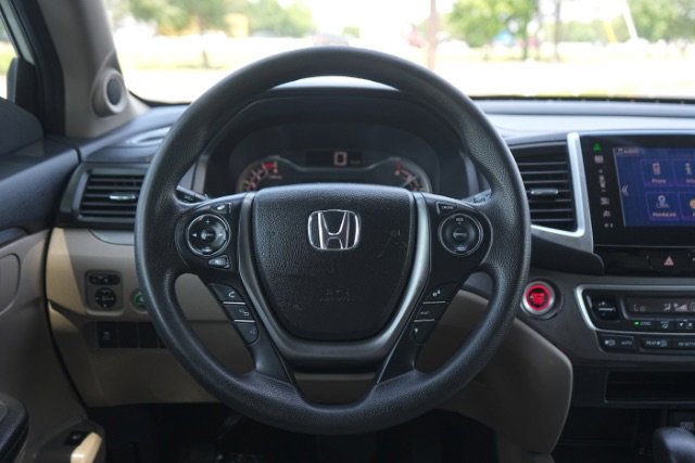 2016 Honda Pilot EX - Photo 17