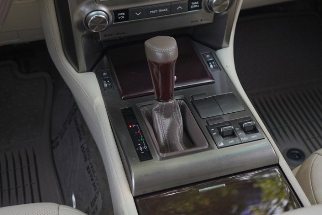 2016 Lexus GX Base - Photo 24