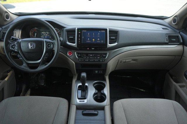 2016 Honda Pilot EX - Photo 16