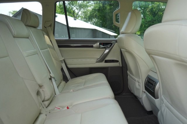 2016 Lexus GX Base - Photo 15