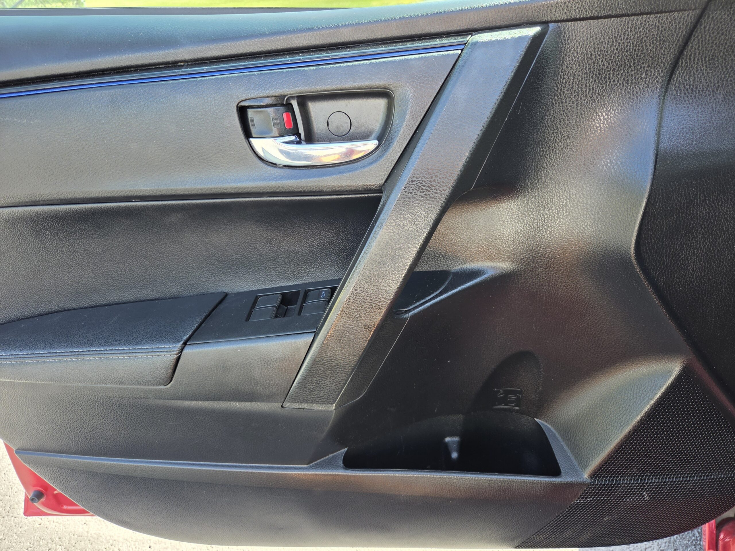 2019 Toyota Corolla SE - Photo 13