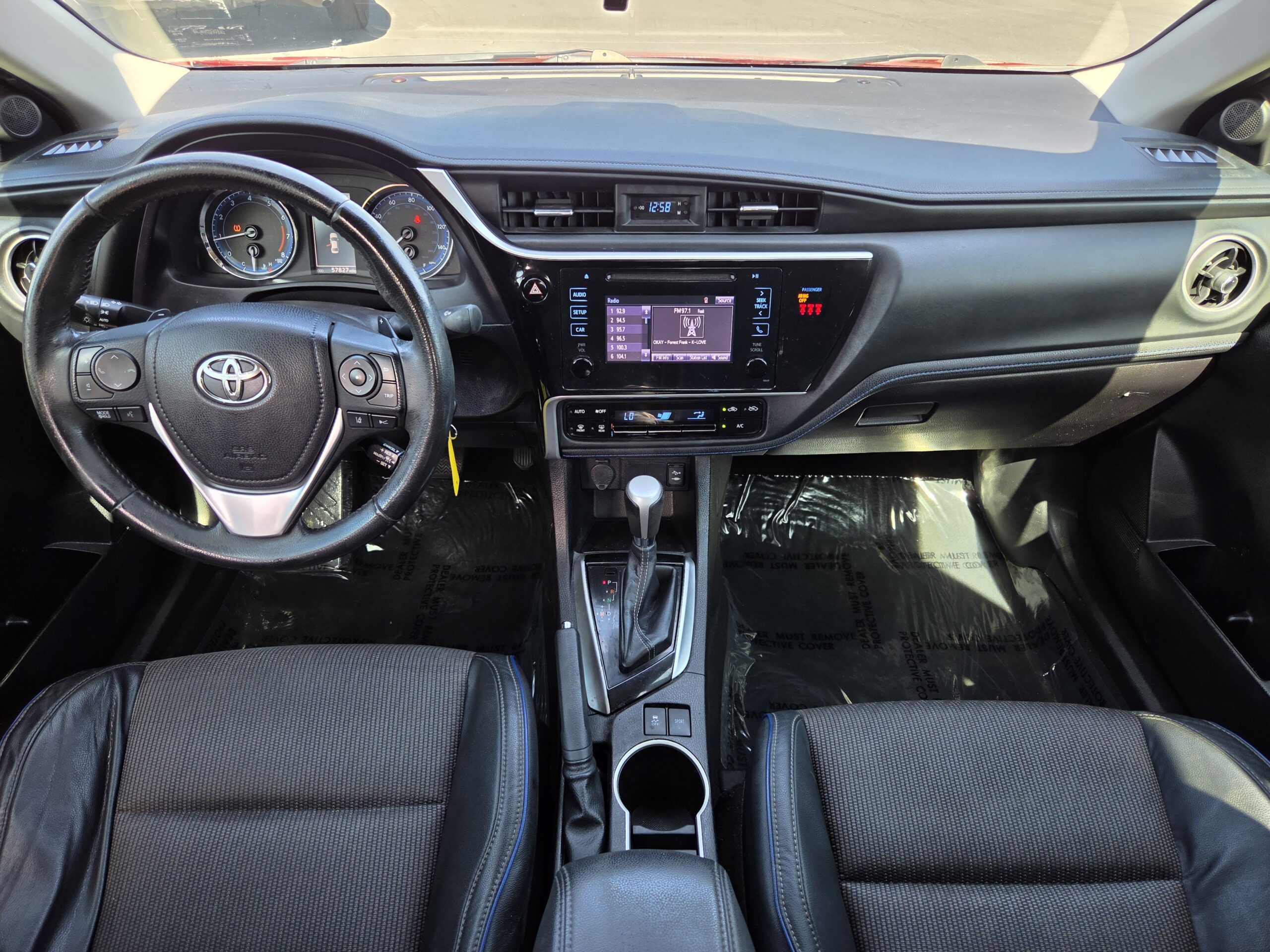 2019 Toyota Corolla SE - Photo 11